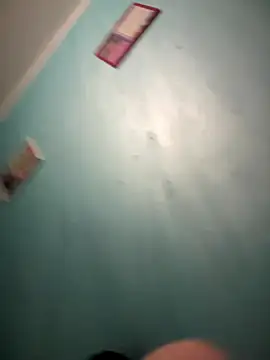 milan8886 online show from November 2025 06:28:01 PM