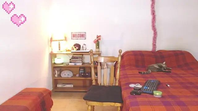 Snapshot of cute_femboy420 chatting on July 2026 01:42:01 AM cute femboy420 online show from July 2026 01:42:01 AM