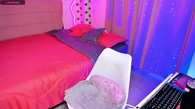 Vickysth online show from March 2026 11:08:01 PM