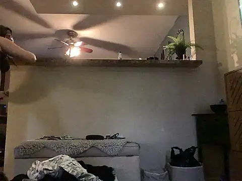 Snapshot of KittyKat_LoLo chatting on March 2025 02:08:01 PM KittyKat LoLo online show from March 2025 02:08:01 PM