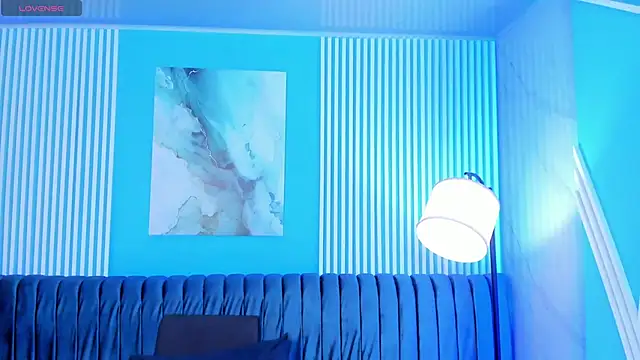 roxy hell online show from September 2025 07:06:02 PM