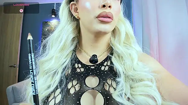 Snapshot of Saammy_19 chatting on May 2026 01:52:02 PM Saammy 19 online show from May 2026 01:52:02 PM