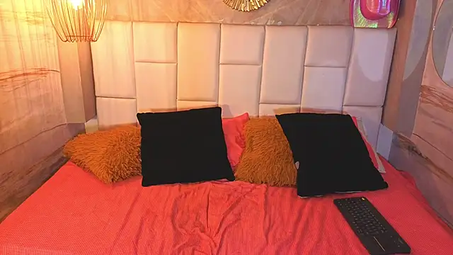 sweetlittlevenus online show from March 2025 11:49:02 AM