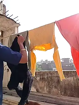 Hotty-Nidhi online show from December 2025 05:01:01 AM