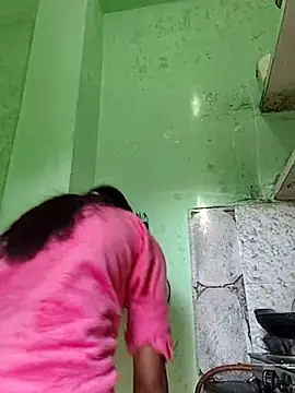 Hotty-Nidhi online show from December 2025 05:13:01 AM