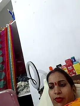 Hotty-Nidhi online show from March 2026 10:19:01 AM