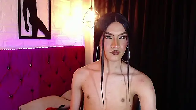 agatha rodriguez online show from April 2026 07:07:02 PM