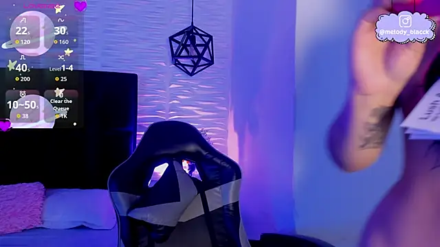 Melody Black  online show from April 2026 09:39:33 PM