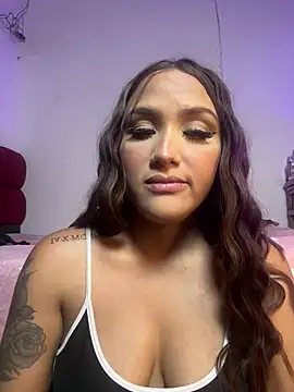 Snapshot of iamsara_21 chatting on July 2026 04:19:02 AM iamsara 21 online show from July 2026 04:19:02 AM
