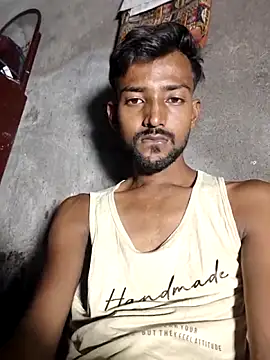 India HOT23 online show from October 2025 07:03:02 PM