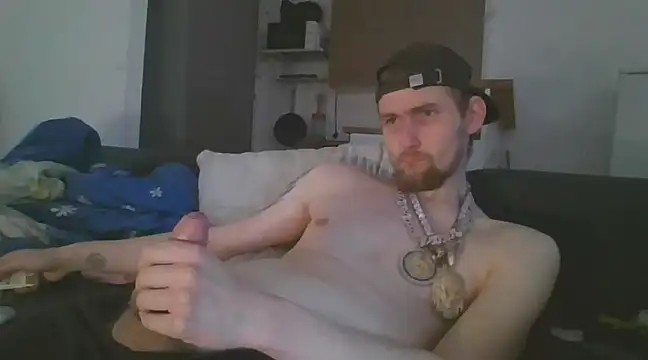 Snapshot of ThePython666 chatting on March 2025 07:46:02 AM ThePython666 online show from March 2025 07:46:02 AM