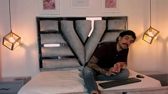 valery and Dani  online show from March 2025 07:50:02 PM