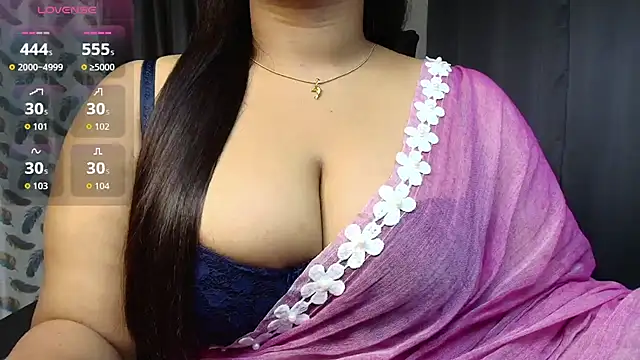 Snapshot of _Lisha_ chatting on October 2025 04:53:02 PM Lisha online show from October 2025 04:53:02 PM