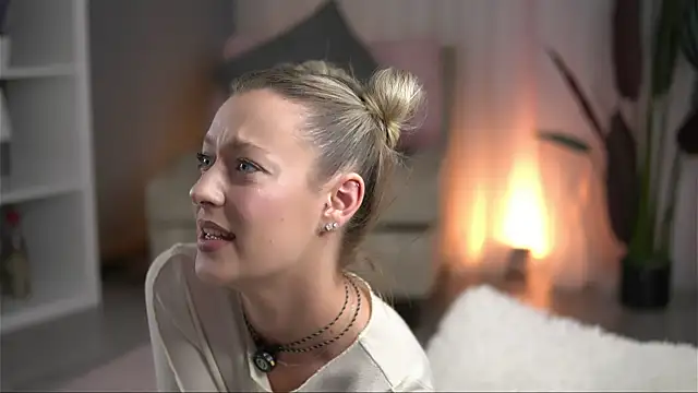 AnnastasiaMills online show from July 2026 08:37:01 PM