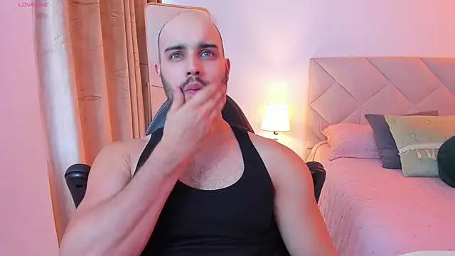 Snapshot of Chris_Alzate chatting on September 2025 10:10:02 PM Chris Alzate online show from September 2025 10:10:02 PM