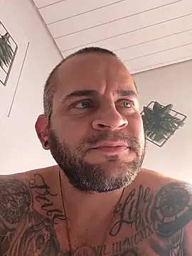 Snapshot of 19ribon chatting on September 2025 03:06:02 AM 19ribon online show from September 2025 03:06:02 AM