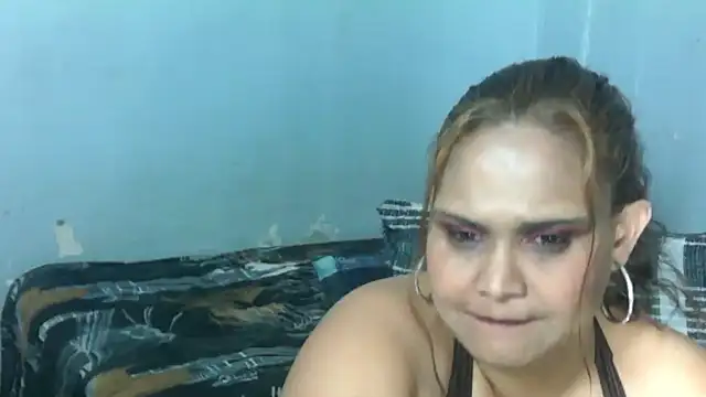 clover cams1874 online show from November 2025 05:01:02 PM