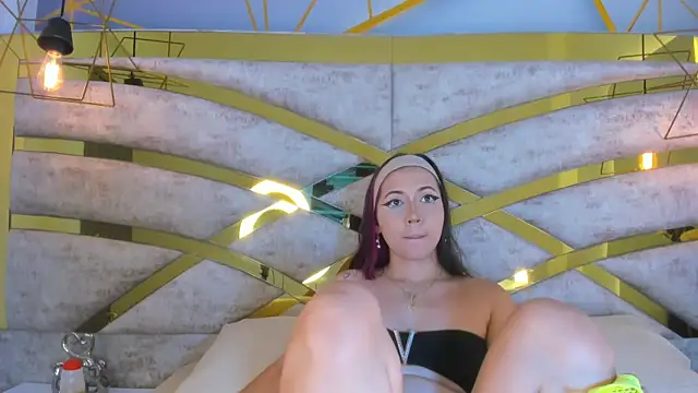 Sofiia Rossee  online show from January 2026 07:50:02 PM