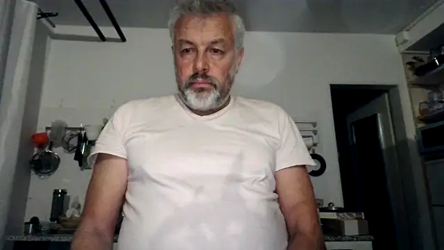 Berg Boy online show from October 2025 11:38:02 PM