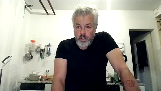 Berg Boy online show from December 2025 08:47:01 PM