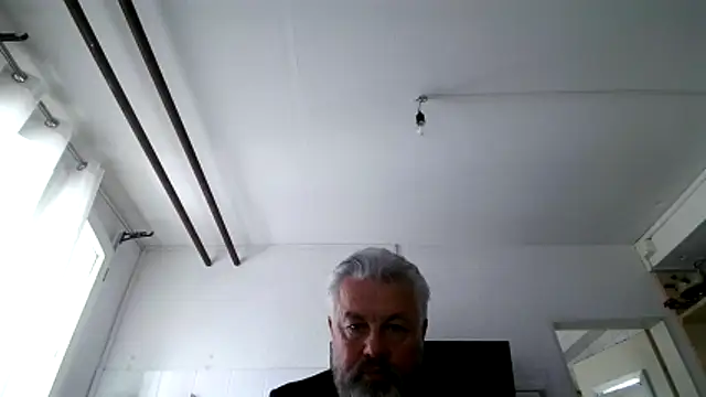 Berg Boy online show from February 2026 12:45:01 PM