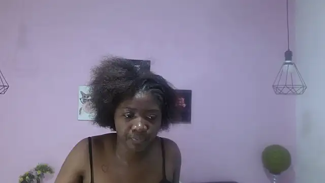 Snapshot of fiorela_madison chatting on September 2025 12:31:02 PM fiorela madison online show from September 2025 12:31:02 PM
