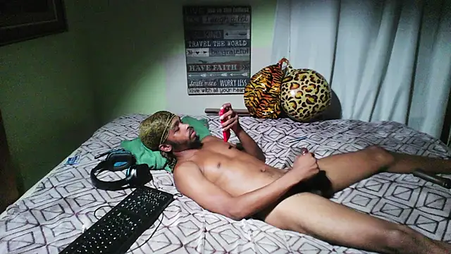 Snapshot of anthonyroth chatting on September 2025 05:46:01 AM anthonyroth online show from September 2025 05:46:01 AM