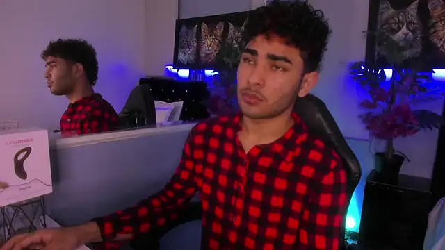 LucasCarterr  online show from November 2025 03:38:01 AM