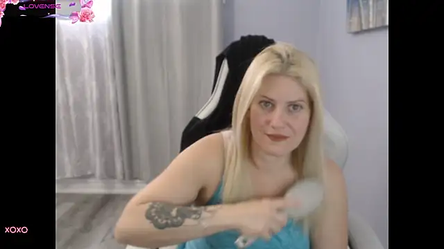 BellaStar84 online show from September 2025 12:29:01 PM