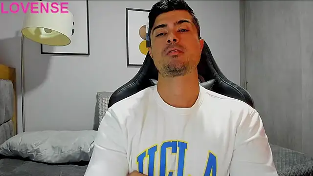 Dante Storm online show from September 2025 09:17:02 PM