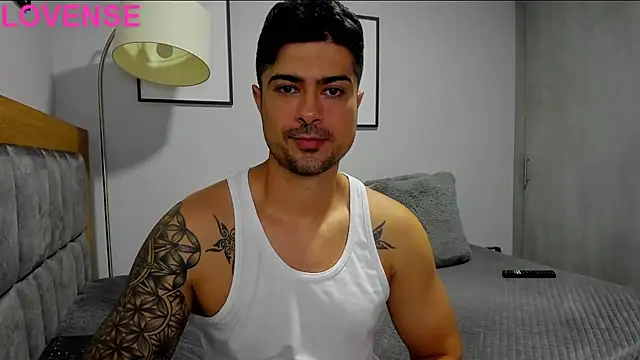 Dante Storm online show from September 2025 07:46:02 AM