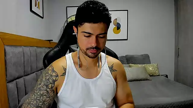 Dante Storm online show from October 2025 04:50:01 PM