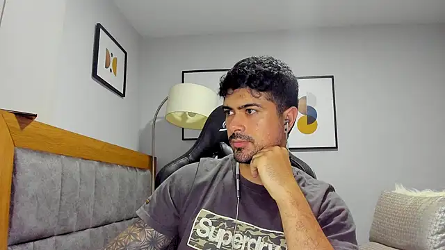 Dante Storm online show from October 2025 02:08:02 PM