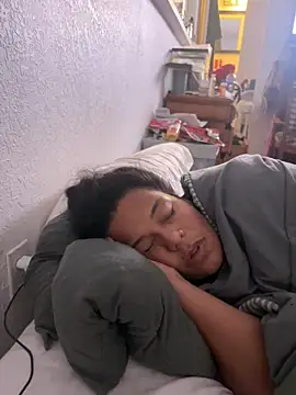 Foxdaguy online show from November 2025 02:43:01 AM