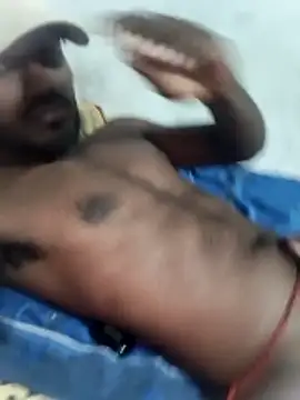 Snapshot of PolarFriend0 chatting on April 2026 09:18:01 AM PolarFriend0 online show from April 2026 09:18:01 AM