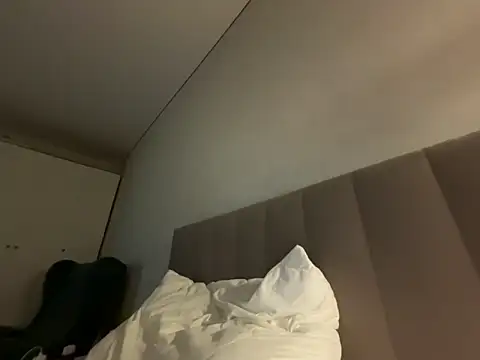 Aliniasky online show from February 2026 08:16:01 PM