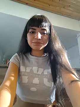 kitty-kryss online show from November 2025 03:01:02 AM