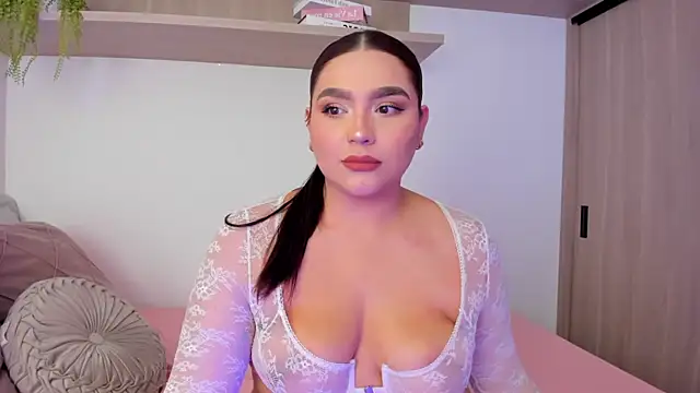 eva sainnt online show from July 2026 09:30:01 PM