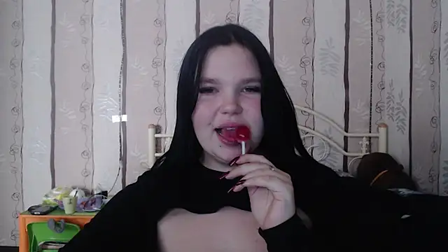 Victoriakot online show from March 2025 08:36:01 AM