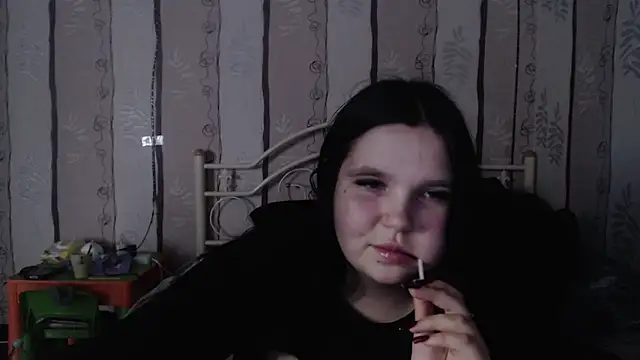 Victoriakot online show from March 2025 11:41:01 AM