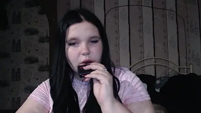 Victoriakot online show from March 2025 04:53:01 PM