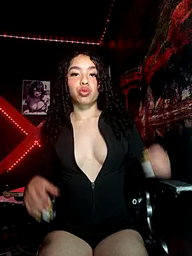 Tracy KS online show from March 2025 12:28:01 PM