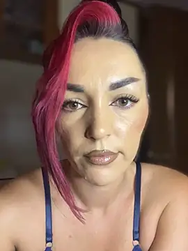 MeganFoxiy online show from November 2025 05:40:02 AM