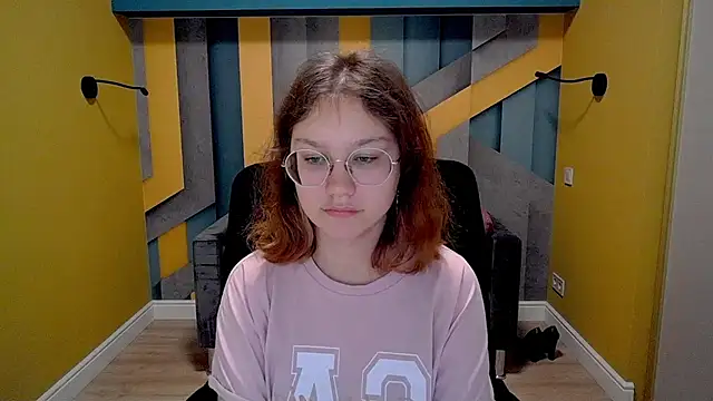 Snapshot of AngelinaLow chatting on March 2025 09:38:02 AM AngelinaLow online show from March 2025 09:38:02 AM