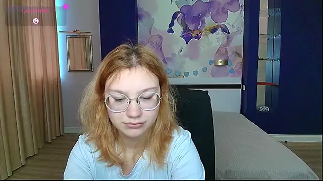 AngelinaLow online show from January 2026 12:30:01 PM