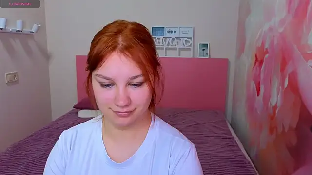 Snapshot of AngelinaLow chatting on May 2026 11:30:02 AM AngelinaLow online show from May 2026 11:30:02 AM