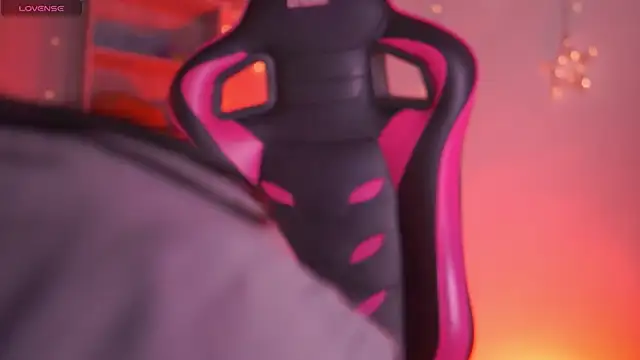 Madison Mayer online show from February 2026 02:01:02 PM