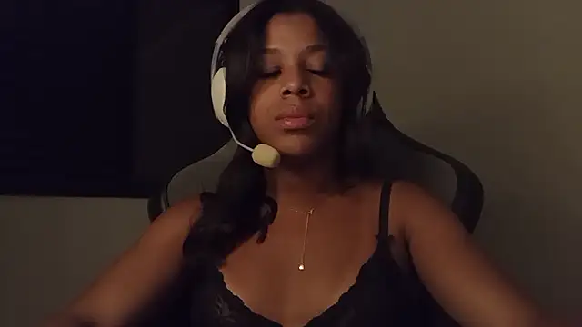 cammydebora online show from October 2025 12:08:02 AM