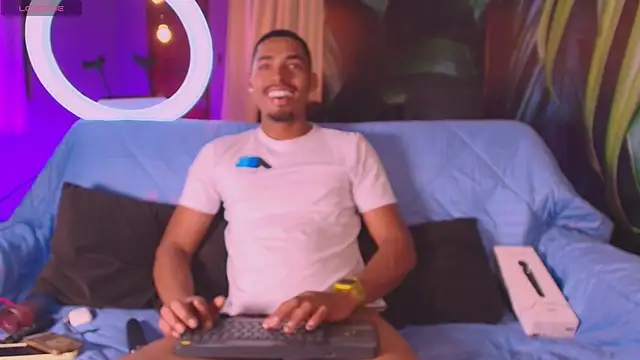 Snapshot of LiamByrne chatting on December 2025 04:41:01 AM LiamByrne online show from December 2025 04:41:01 AM