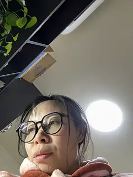 aa520uv online show from October 2025 11:44:02 AM